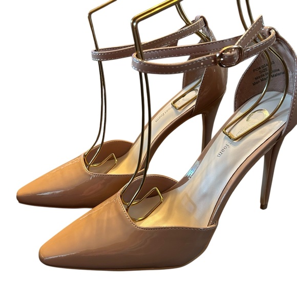 Journee Collection Miriem Feminine Classy Vintage Vibe Stiletto Heels NEW 9 - Picture 1 of 10